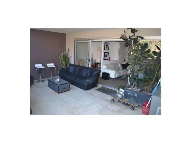 53 Commercial Rd, Teneriffe QLD 4005