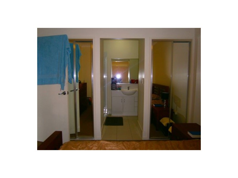 J66/137 Duffield Rd, Kallangur QLD 4503