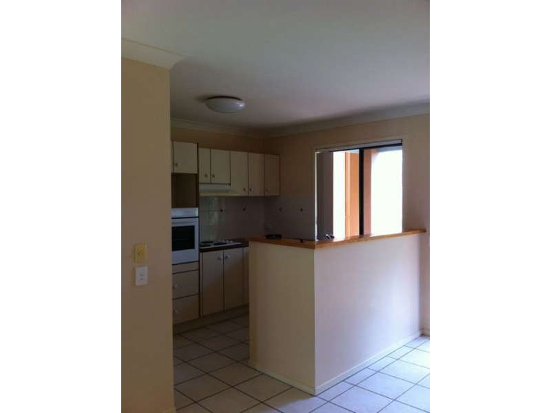 1. Warbler Parade, Varsity Lakes QLD 4227