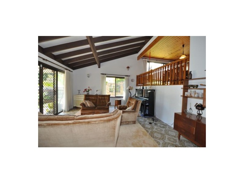 26 Marmindie, Chapel Hill QLD 4069