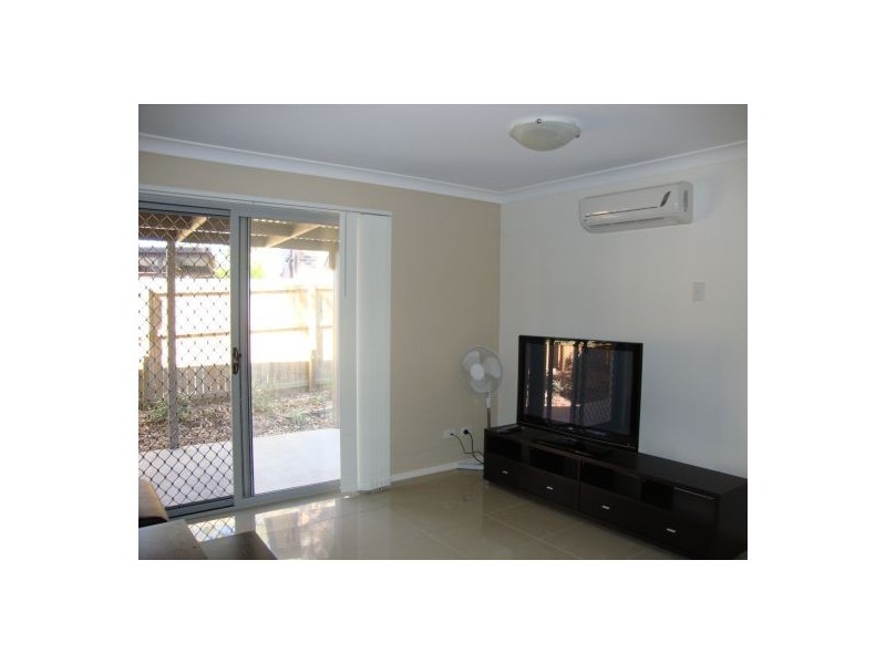23/45 Defiance Rd, Logan Central QLD 4114