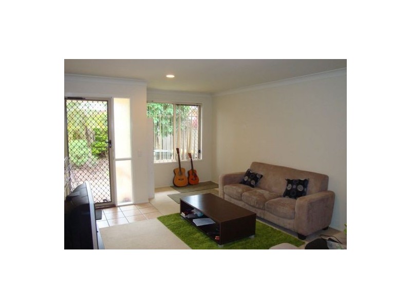 24/8 Manor St., Eight Mile Plains QLD 4113