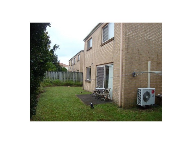 24/8 Manor St., Eight Mile Plains QLD 4113