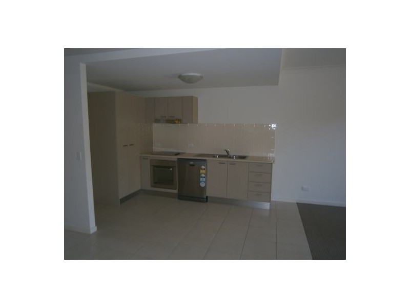 J35/149 Duffield Rd, Kallangur QLD 4503