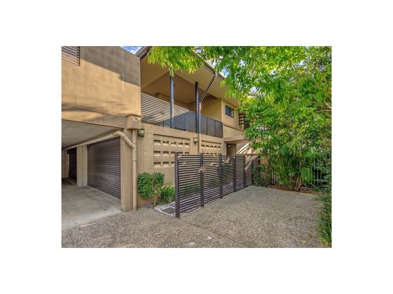 4/121 Indooroopilly Rd, Taringa QLD 4068