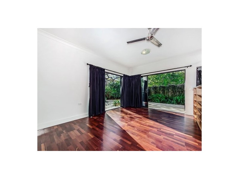 4/121 Indooroopilly Rd, Taringa QLD 4068