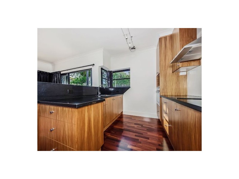 4/121 Indooroopilly Rd, Taringa QLD 4068