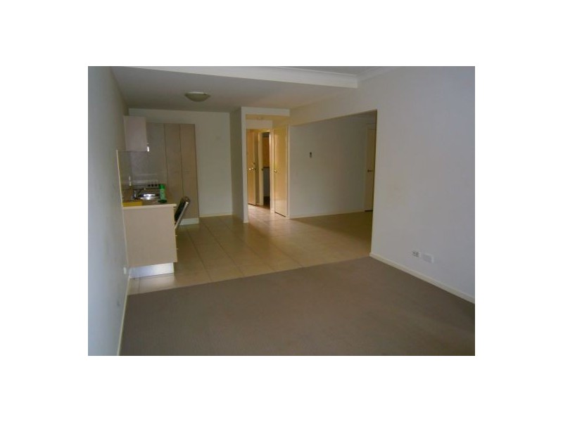 J54/149 Duffield Rd, Kallangur QLD 4503