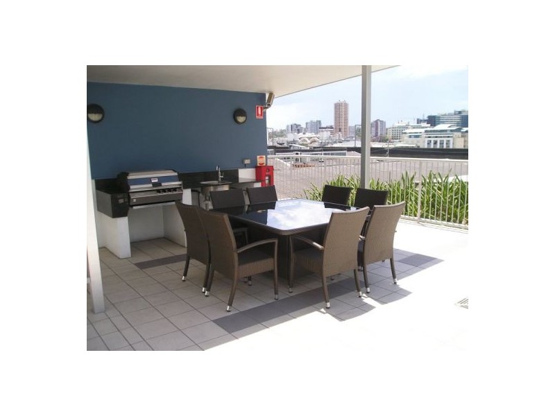 8 Cordelia Street, South Brisbane QLD 4101