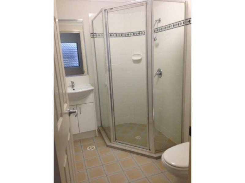 no.14 Legrand Street, Macgregor QLD 4109