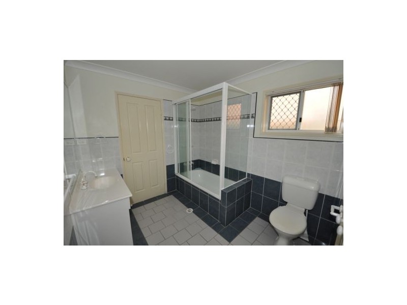 04/580 Seventeen Mile Rocks Road, Sinnamon Park QLD 4073