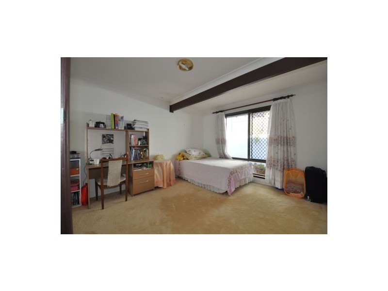 26a Marmindie, Chapel Hill QLD 4069