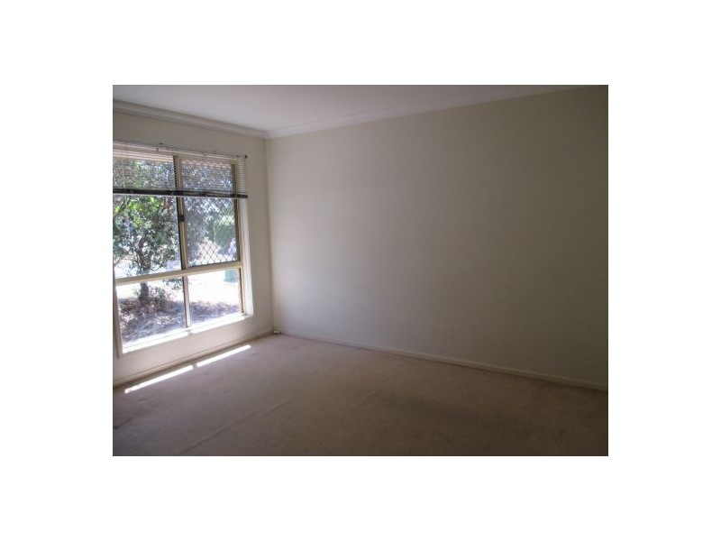 80 Picot Cr, Runcorn QLD 4113
