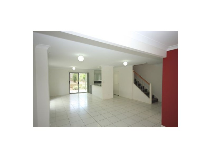 Durack QLD 4077
