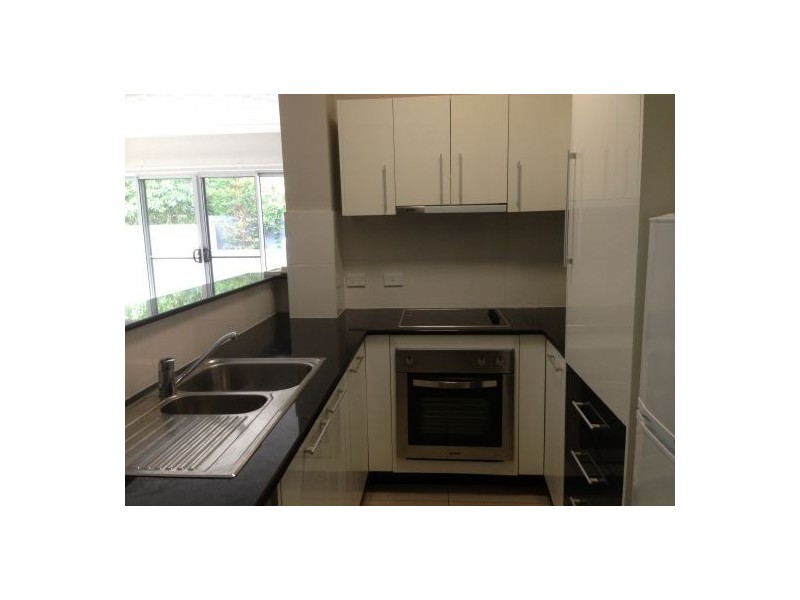 No.14 Le Grand Street, Macgregor QLD 4109