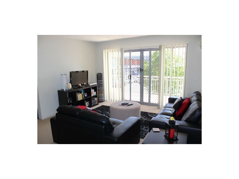 280 Grand Avenue, Forest Lake QLD 4078