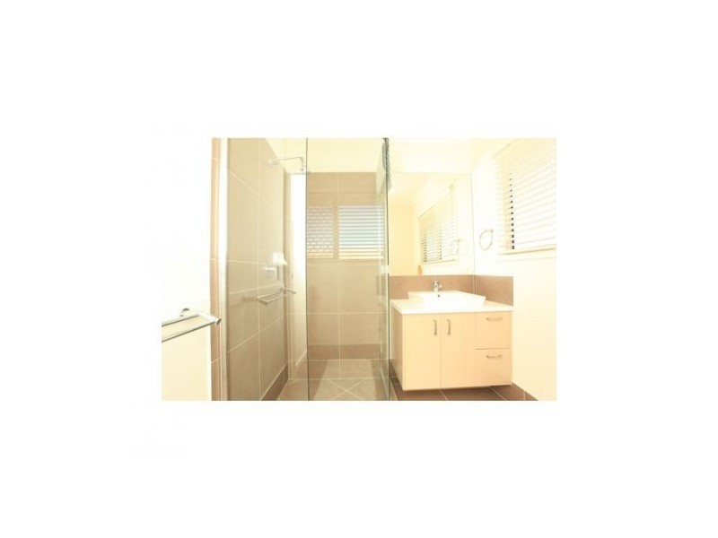 Unit 5 140 Endeavour Blvd, North Lakes QLD 4509
