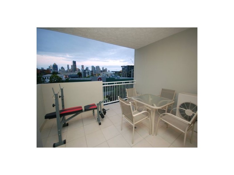 28/11 Manning Street, South Brisbane QLD 4101