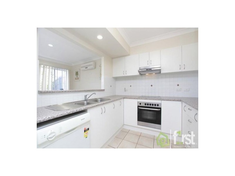 26/1 Daintree Drive, Parkinson QLD 4115