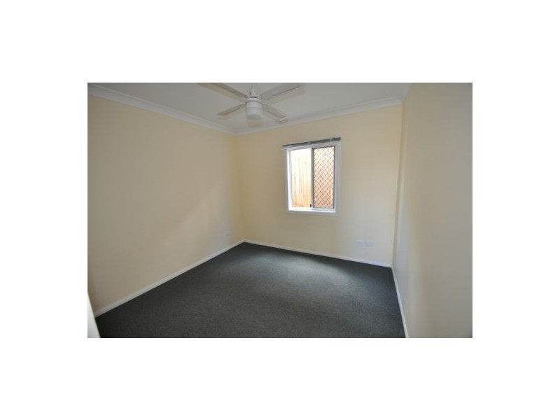 9 Brassey, Fairfield QLD 4103