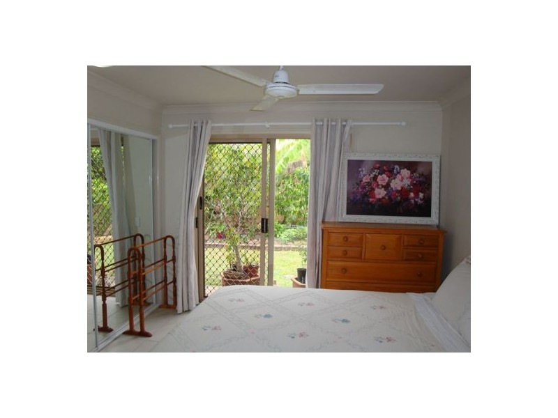 8 Manor St, Eight Mile Plains QLD 4113