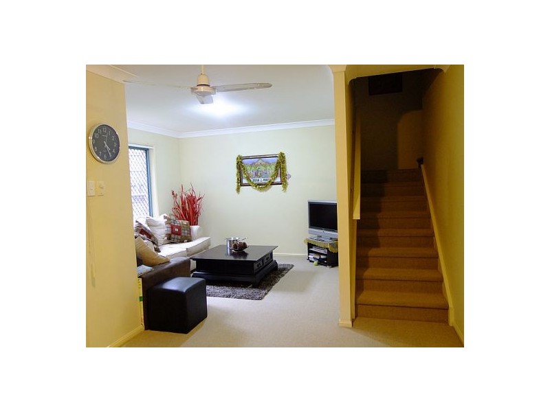 11 Oakmont Avenue, Oxley QLD 4075