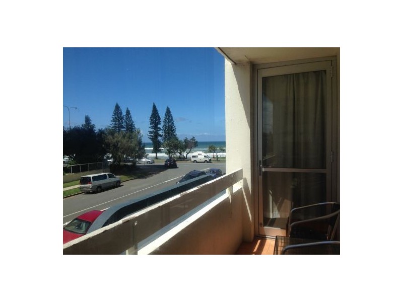 2 Ocean Ave, Surfers Paradise QLD 4217
