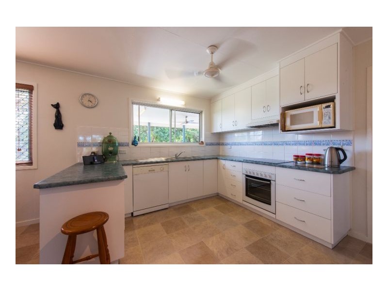15 Annmore Crt, Andergrove QLD 4740