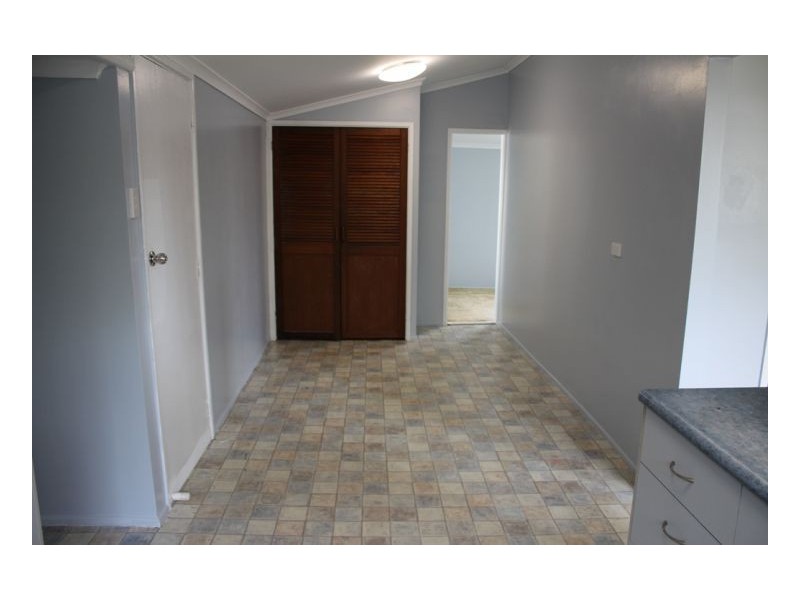 70 Beach Rd, Sarina QLD 4737