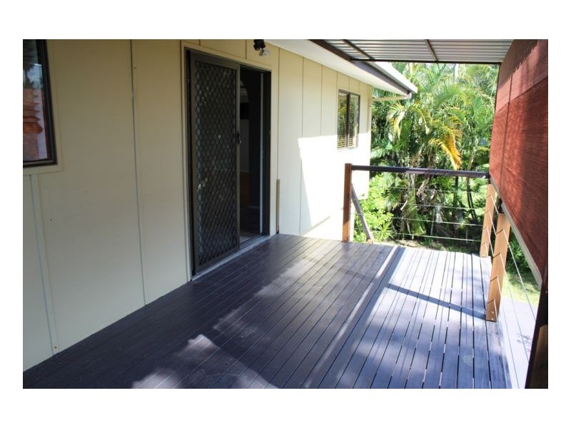 27 Domino Cres, Andergrove QLD 4740