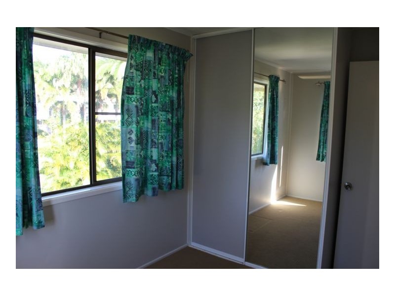 27 Domino Cres, Andergrove QLD 4740