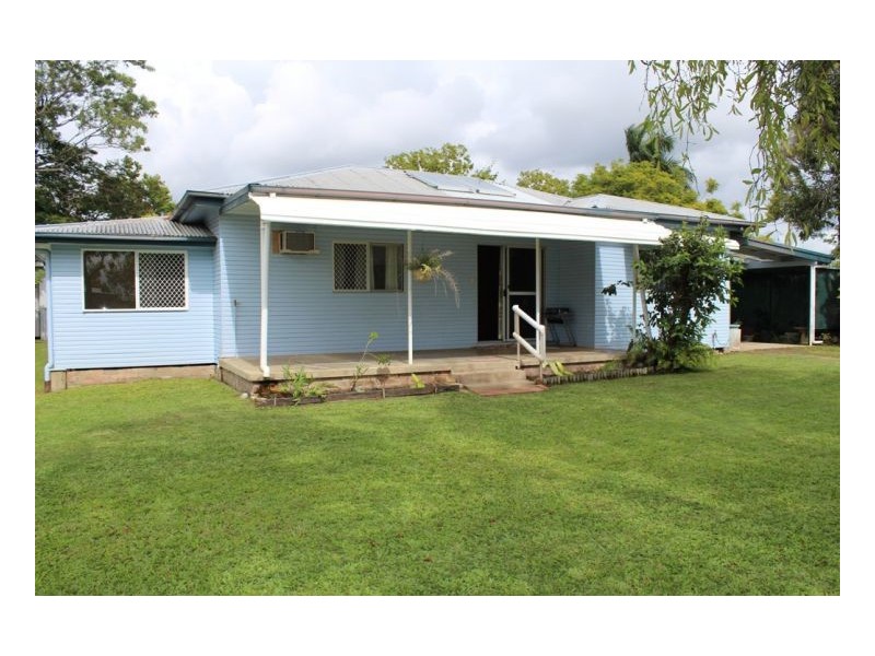 12 Johnston St, Sarina QLD 4737