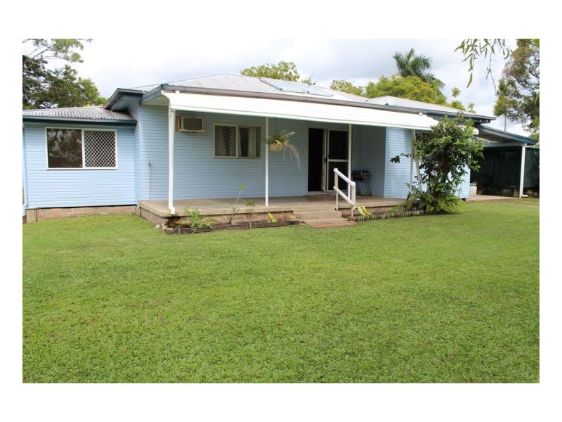 12 Johnston St, Sarina QLD 4737