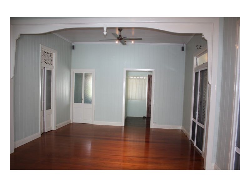 43 Schaefer, West Mackay QLD 4740