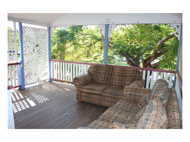 43 Schaefer, West Mackay QLD 4740