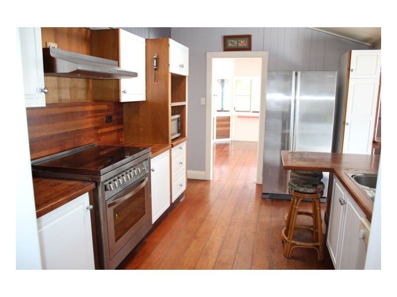 43 Schaefer, West Mackay QLD 4740