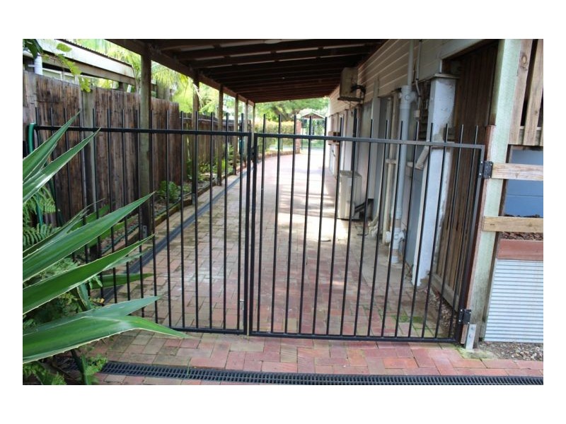 43 Schaefer, West Mackay QLD 4740