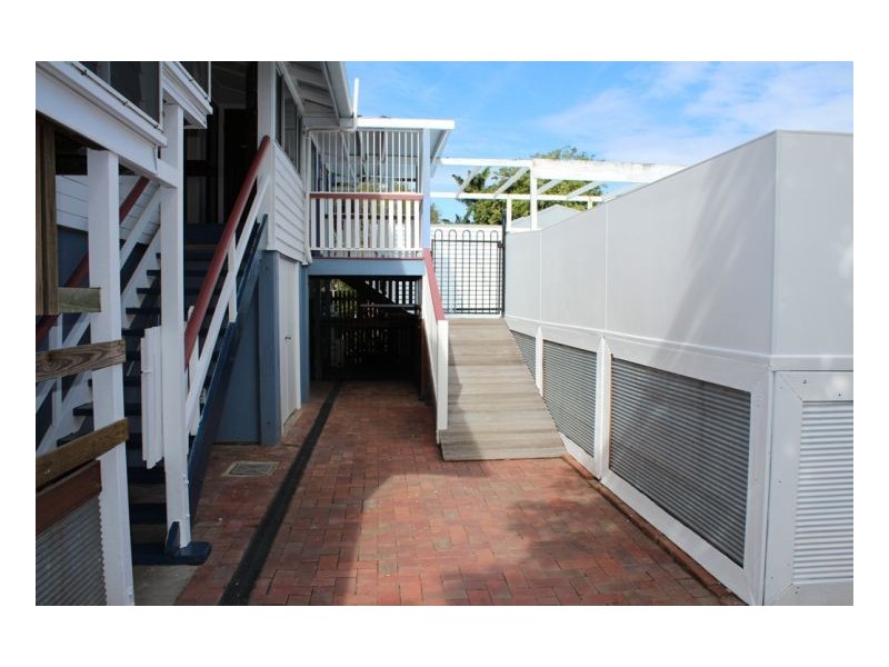 43 Schaefer, West Mackay QLD 4740