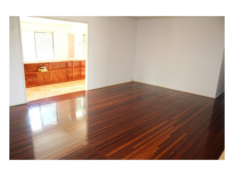 5 Manuel St, North Mackay QLD 4740