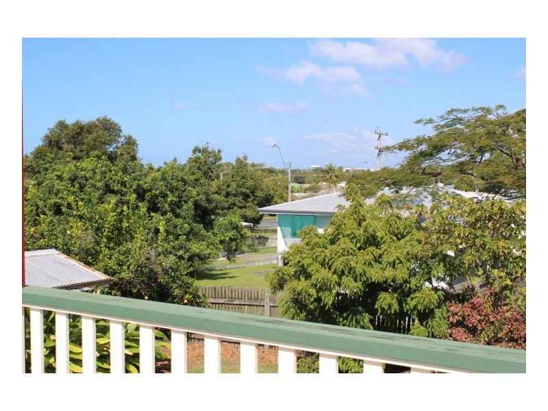 5 Manuel St, North Mackay QLD 4740