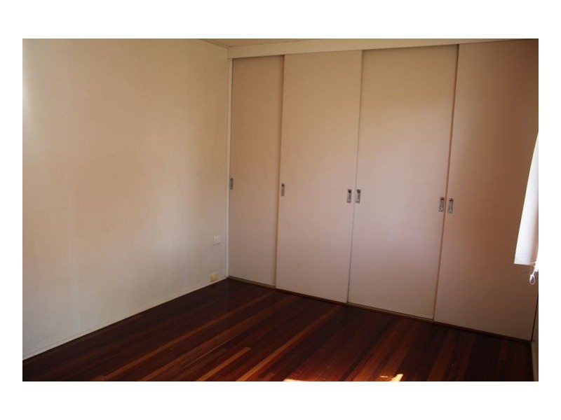 5 Manuel St, North Mackay QLD 4740