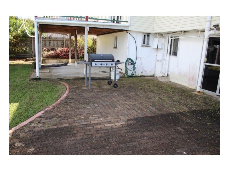 5 Manuel St, North Mackay QLD 4740
