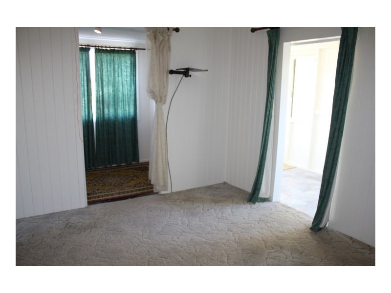 15 Paskins Rd, Yalboroo QLD 4741