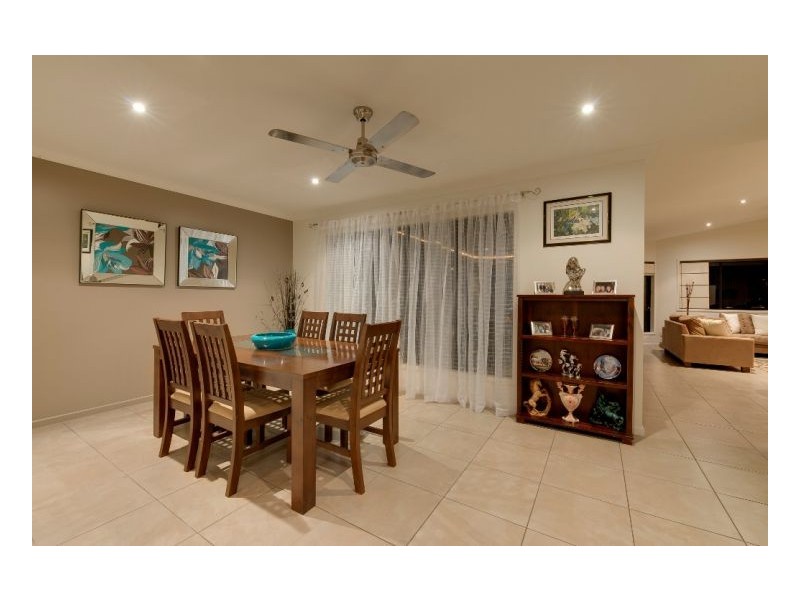 1 Bangalow Crt, Andergrove QLD 4740