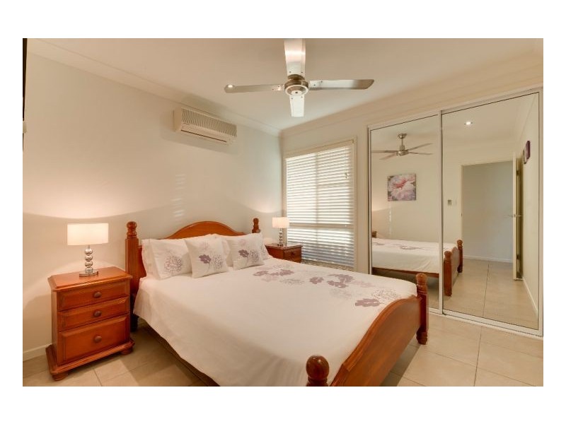 1 Bangalow Crt, Andergrove QLD 4740