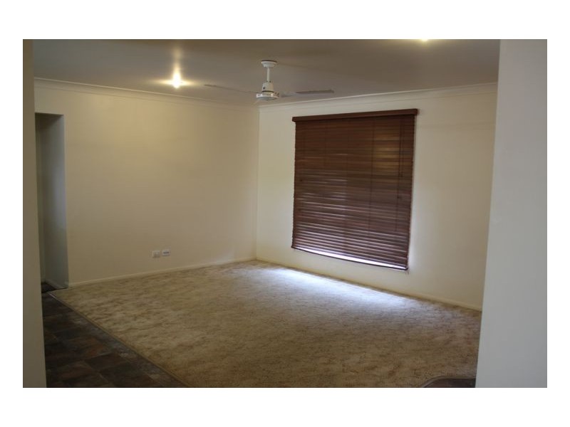 83 Busuttin Dr, Rural View QLD 4740