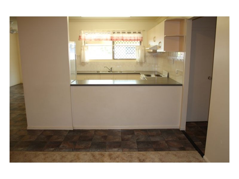 83 Busuttin Dr, Rural View QLD 4740