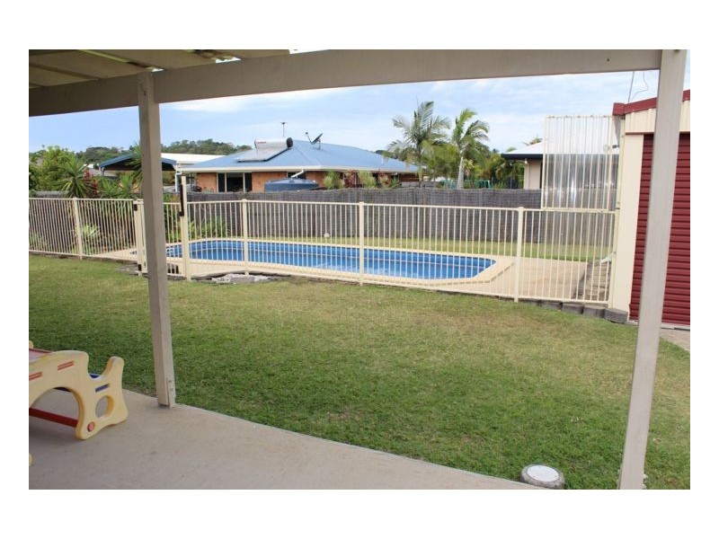 83 Busuttin Dr, Rural View QLD 4740