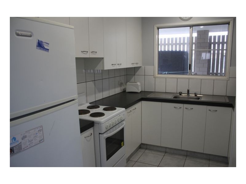 6 Silvergum Dr, Andergrove QLD 4740