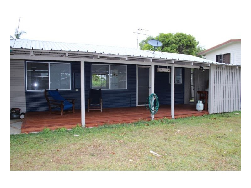 6 Silvergum Dr, Andergrove QLD 4740